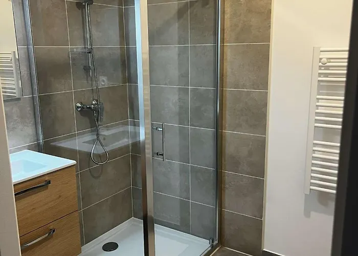 Tres Beau T2 Apartment *